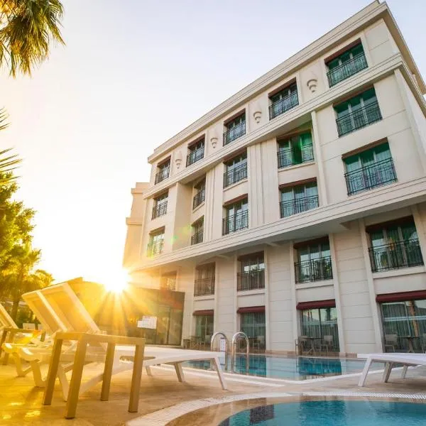 Leaf Port Hotel，位于安塔利亚的酒店
