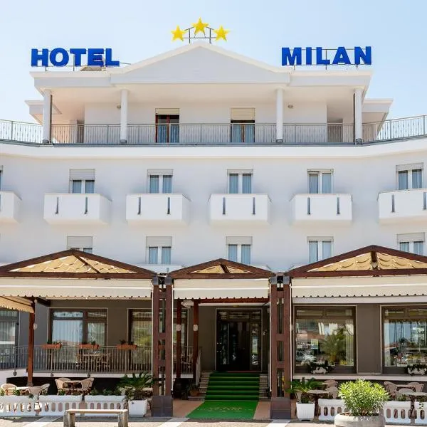 Hotel Milan，位于伊索拉阿尔巴勒拉的酒店