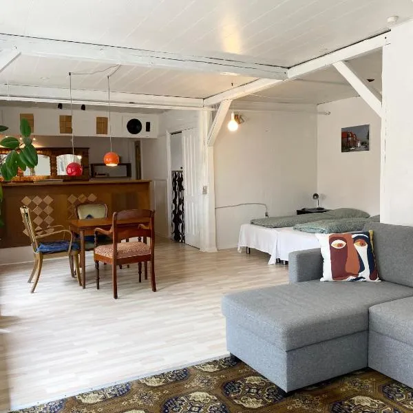 Studio Apartment in the heart of Højer，位于Løgumkloster的酒店