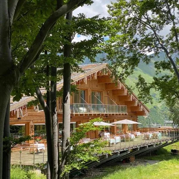Chalet Morel 1586 Hotel & Spa，位于利莫内皮埃蒙特的酒店