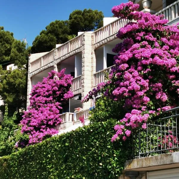 VILLA Bose，位于布雷拉的酒店