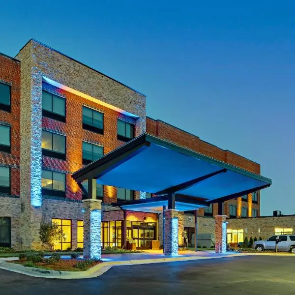 Holiday Inn Express & Suites - Winston - Salem SW - Clemmons, an IHG Hotel，位于Clemmons的酒店