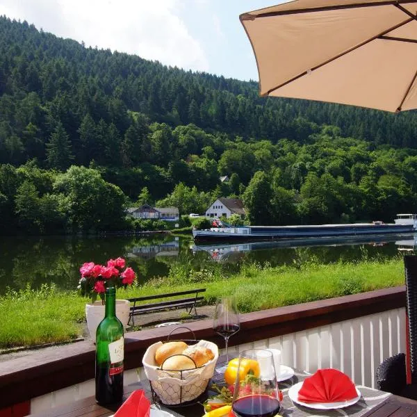 Altes Fährhaus an der Mosel anno1633，位于特拉本特拉巴赫的酒店