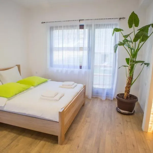 Apartmani ALBION，位于扎布利亚克的酒店