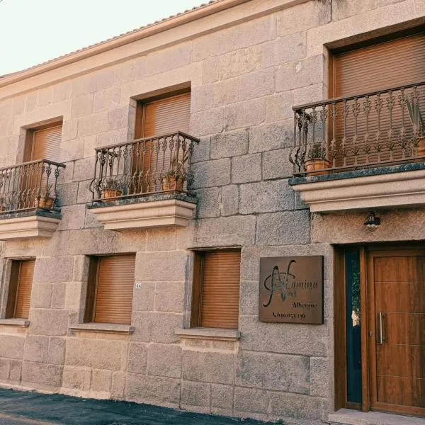 Albergue Hostel Nuestra Señora del Camino，位于科巴罗的酒店