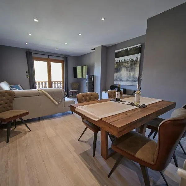 Soldeu Gall de Bosc Luxury Apartment apt Bon aire HUT1-7893，位于索尔德乌的酒店