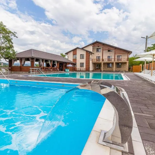 Sofion hotel&resort，位于索洛特维诺的酒店