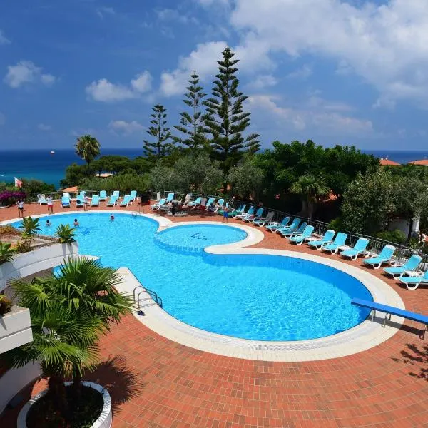 彼祖达度假酒店，位于San Nicolò的酒店