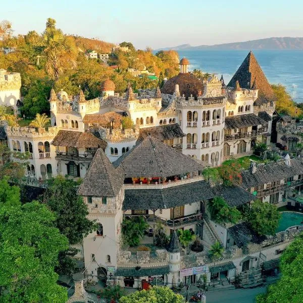 Tropicana Castle Dive Resort powered by Cocotel，位于波尔多·格尼拉的酒店