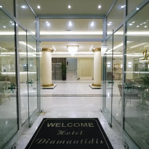 迪亚曼提迪斯酒店，位于普拉蒂的酒店