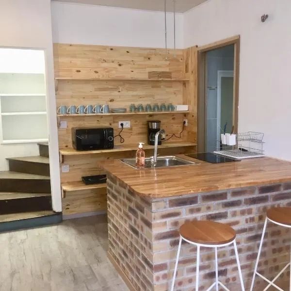 La cremaillère，位于Huriel的酒店