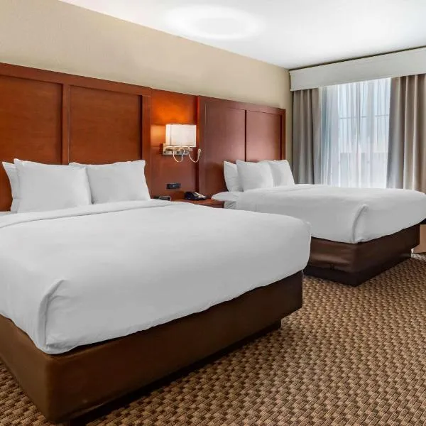 Comfort Suites Broomfield-Boulder-Interlocken，位于Lafayette的酒店