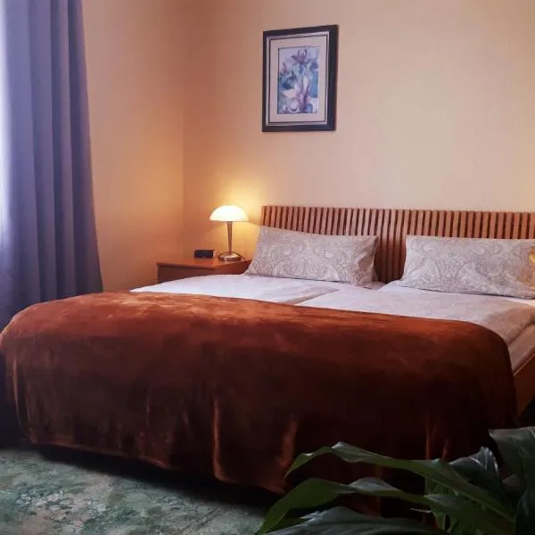 科罗内灵道酒店，位于林多夫的酒店