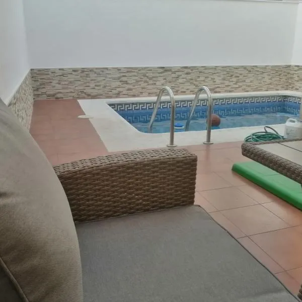 Bonita casa con piscina privada，位于Pedro Abad的酒店
