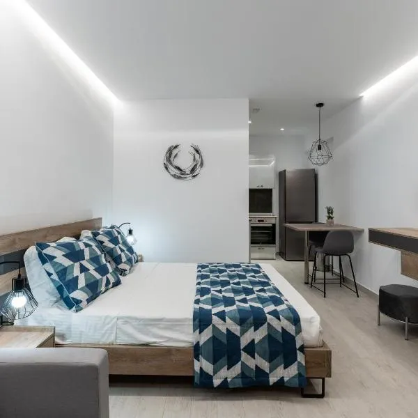 POUNEDES LUXURY SUITES，位于佩基罗德的酒店