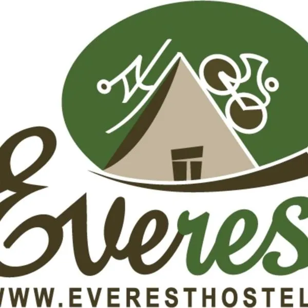 Everest Kivioli Hostel，位于Jabara的酒店