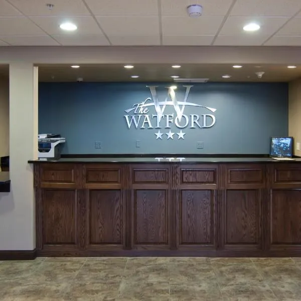 沃特福德酒店，位于Watford City的酒店