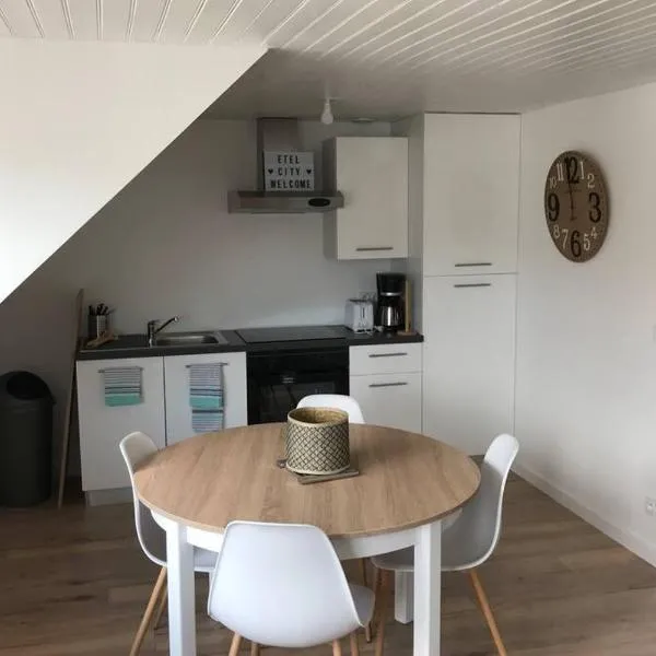 Etel Appartement lumineux emplacement idéal，位于埃泰勒的酒店