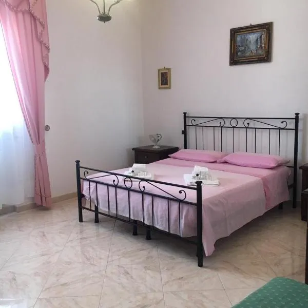 Appartamento Rocco，位于莱切省卡斯特罗的酒店