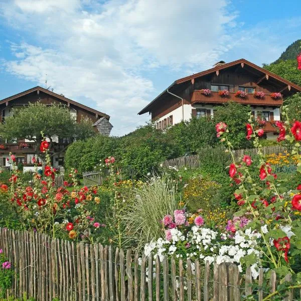 Gästehaus Koyerbauer Boardinghouse，位于基姆湖畔普林的酒店