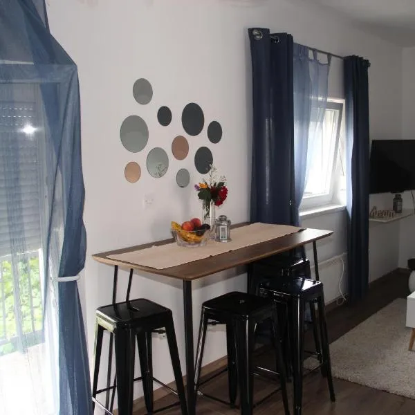 Apartman ANA Livno - biker friendly，位于利夫诺的酒店