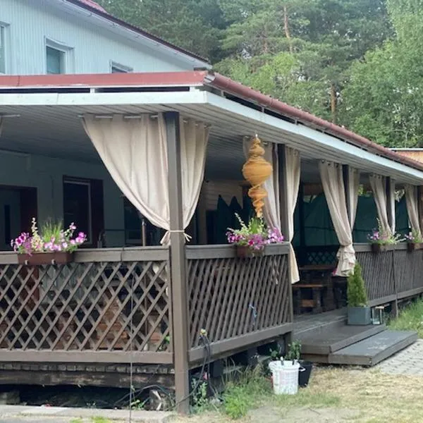 Kuru Guest House，位于Remniku的酒店