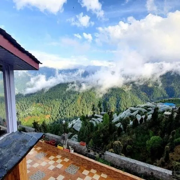Majestic Himalayan homestay，位于纳尔卡恩达的酒店