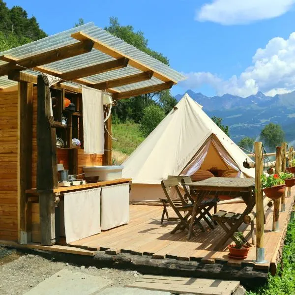 Glamping la Cascina d'Orleans，位于圣皮埃尔的酒店