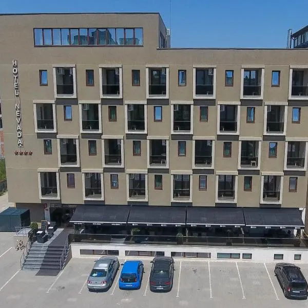 内华达酒店，位于康斯坦察的酒店