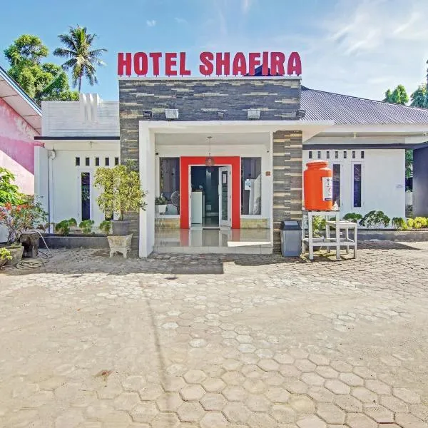 Hotel Shafira Pariaman Syariah Mitra RedDoorz，位于Lubukalung的酒店