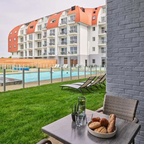 Holiday Suites Zeebrugge，位于泽布吕赫的酒店