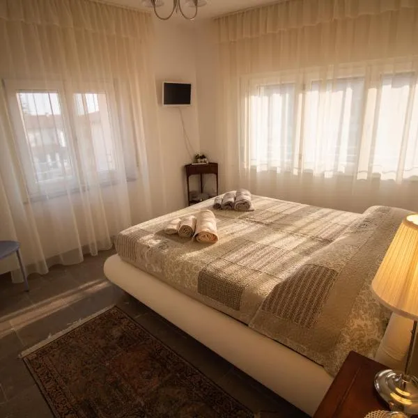 Bed Adelaide，位于San Floriano del Cóllio的酒店