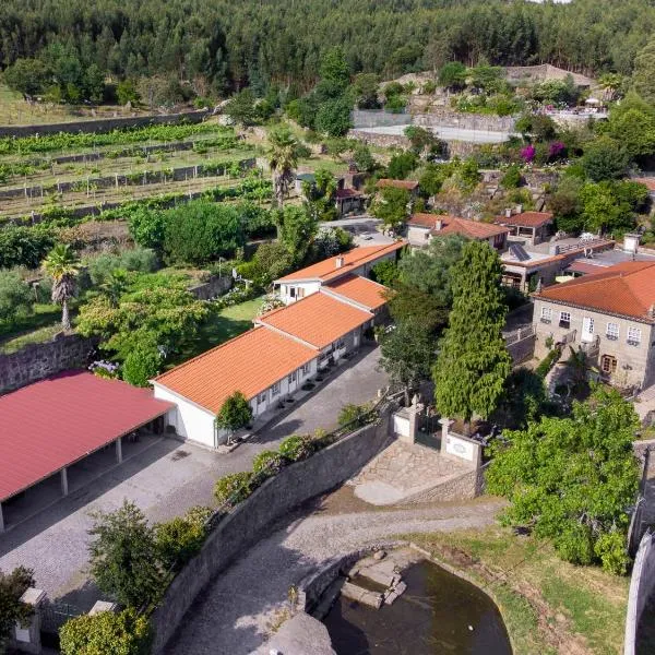 Quinta da Fonte - Agroturismo，位于Cossourado的酒店