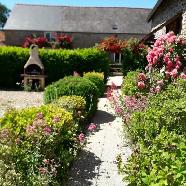 Le cottage normand，位于Saint-Ouen-de-la-Rouërie的酒店
