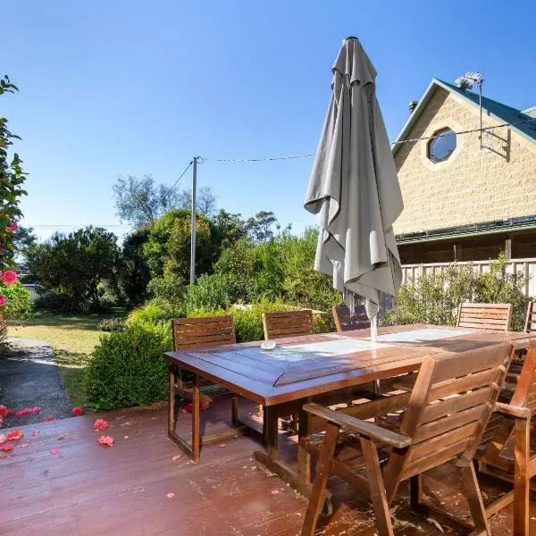 Coca Callala I Pet Friendly I 5 Mins Walk to Beach，位于卡拉拉海滩的酒店