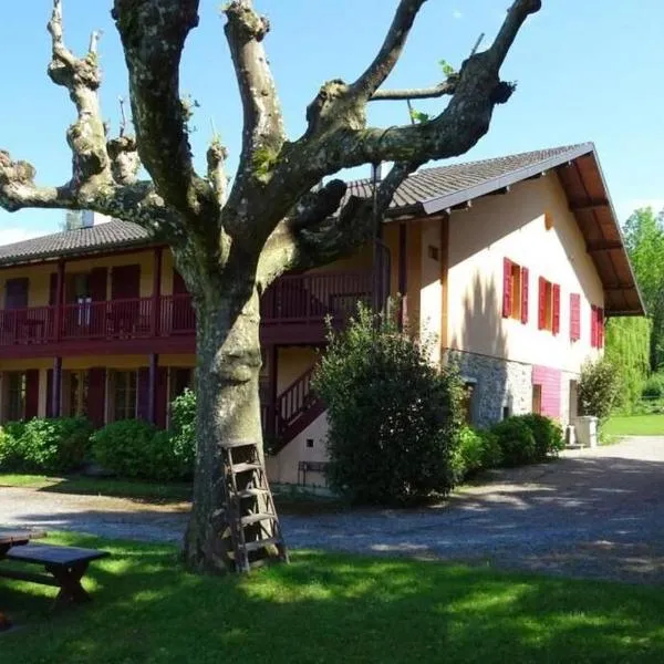 Gîte Les Vernes du Léman 11 à 13 pers，位于Meillerie的酒店