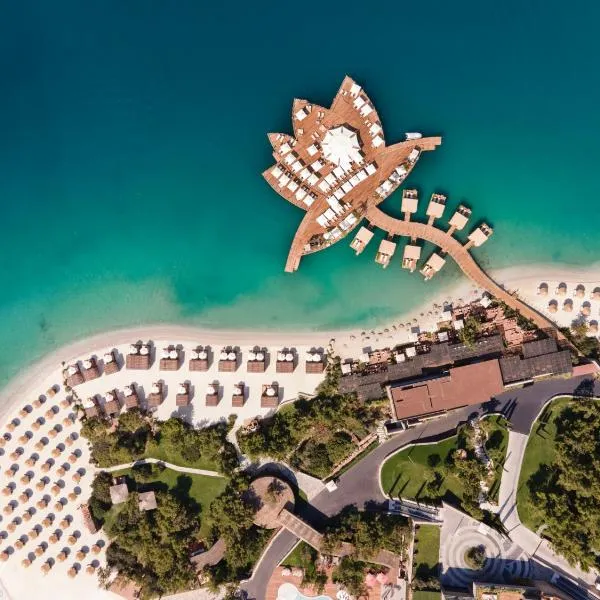 Lujo Hotel Bodrum，位于Guvercinlik的酒店
