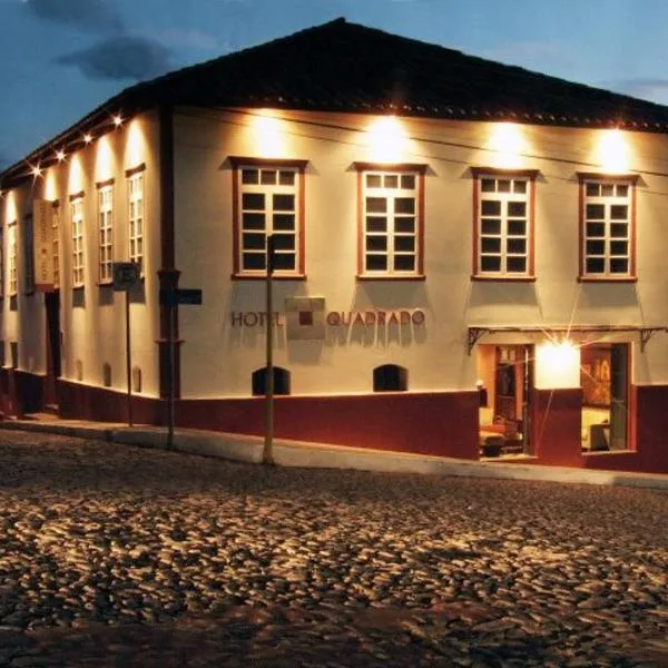 Hotel Quadrado，位于Rio Piracicaba的酒店