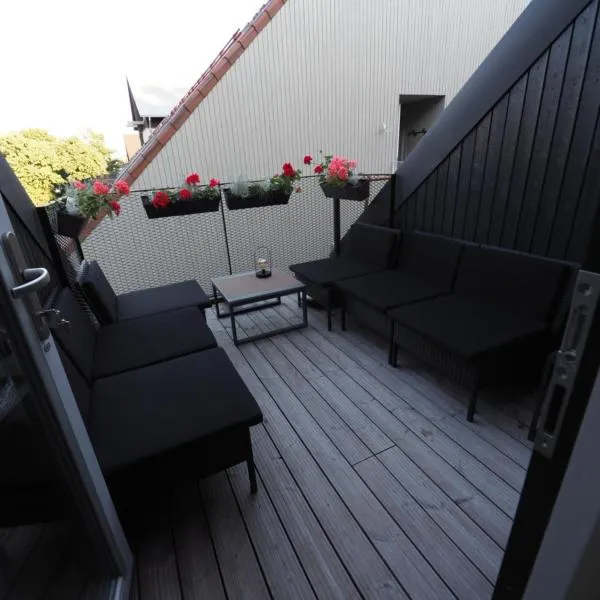 Apartamentai Juodkrantėje Saulės smūgis 2B 65，位于耶德库安特的酒店