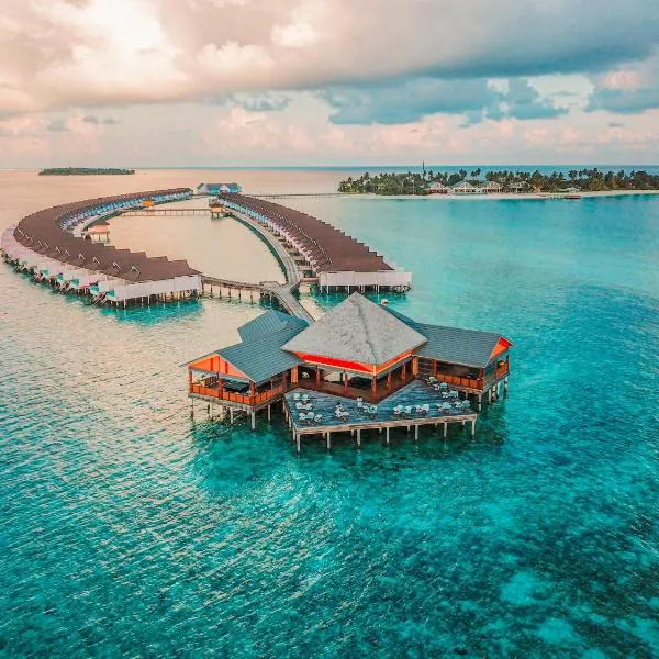 The Standard, Huruvalhi Maldives，位于鲁阿环礁的酒店