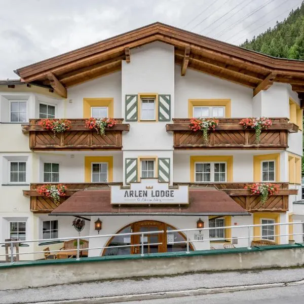 Arlen Lodge Hotel，位于Schnann的酒店