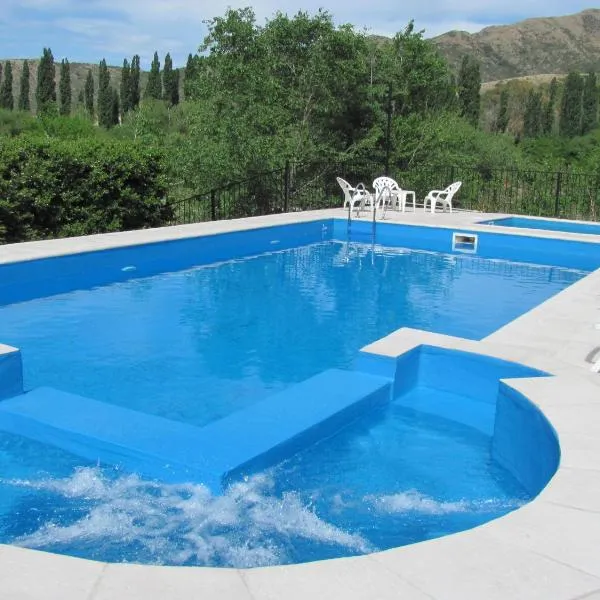 COMPLEJO DEL MIRADOR con piscina climatizada de octubre a abril，位于波特雷罗德洛斯弗内斯的酒店