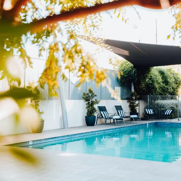 沃东加探索酒店，位于沃东加的酒店