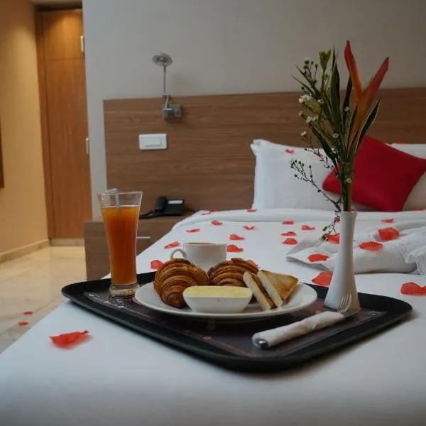 HOTEL ASTRAL，位于阿比让的酒店