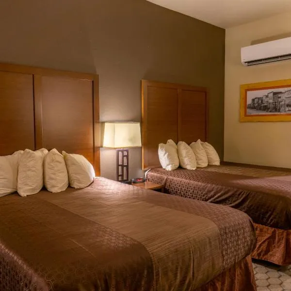 Newcastle Lodge & Convention Center，位于Newcastle的酒店