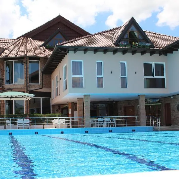Resort Nord Park，位于Fushë-Krujë的酒店