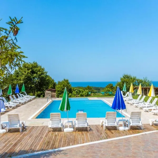 Agva Teras Garden Hotel & Bungalow，位于阿瓦的酒店