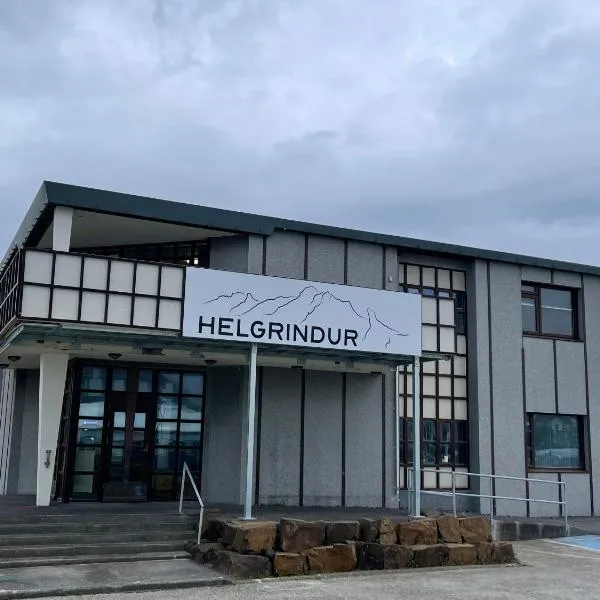 Helgrindur Guesthouse，位于Hofgarðar的酒店