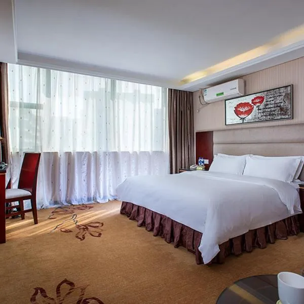 维也纳酒店- 广州德康路店，位于Lishui的酒店