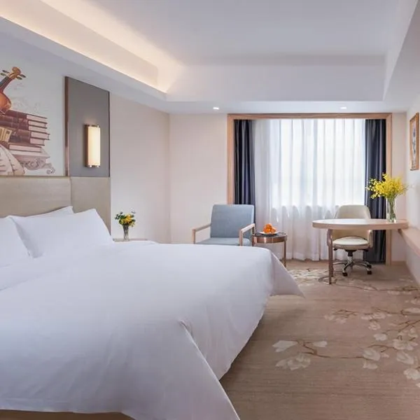 维也纳酒店深圳华强北店，位于深圳的酒店